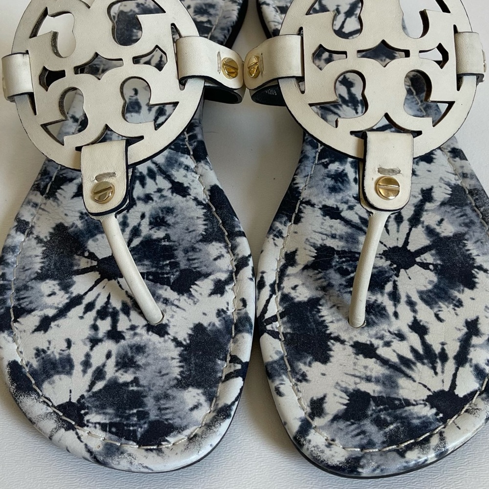 Tory Burch Miller Leather Tie Dye Flat Logo Sandal - Picture 3 of 9
